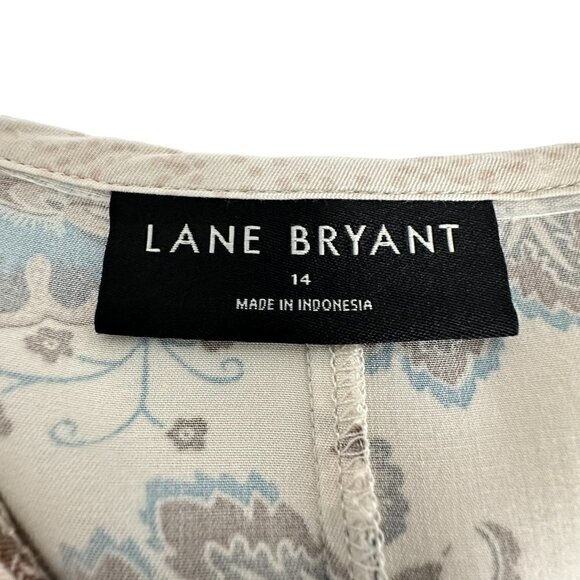 Lane Bryant Plus Size Smocked Floral Top Short-Sleeve Split-Neck Bib Top (14) - Picture 9 of 15